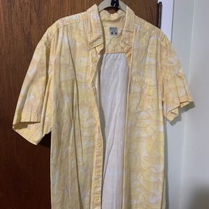 Columbia PFG Button Down